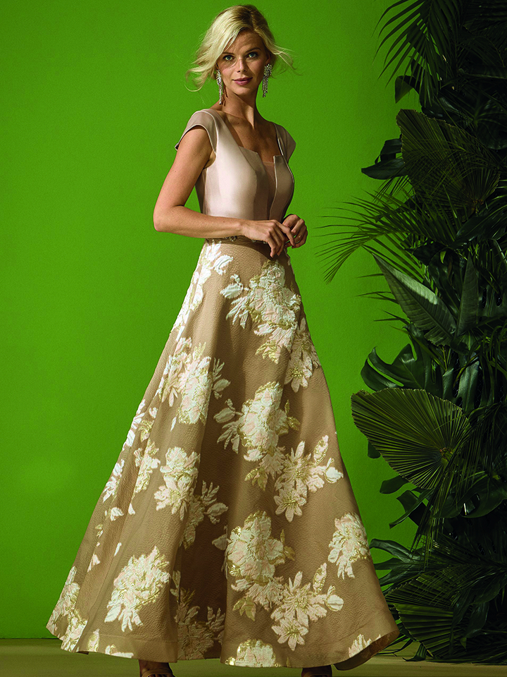 Abito Lungo Color Champagne Carla Ruiz 2020 Laura Romagnoli Atelier